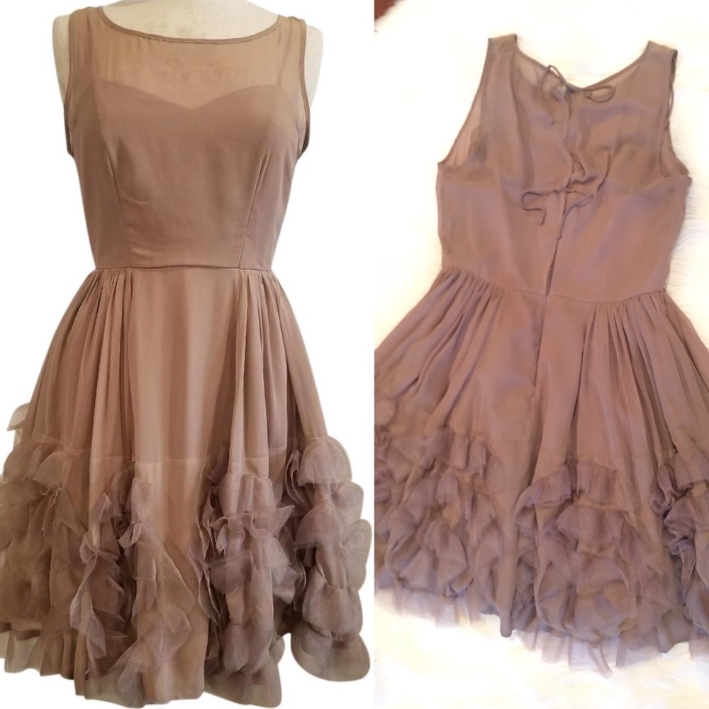 Lauren Conrad LC RUNWAY ORGANZA DRESS SZ 12